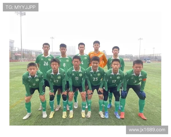 全运会精彩回顾西安足球队展现出色实力与团队精神 全运会精彩回顾西安足球队展现出色实力与团队精神