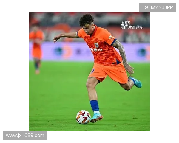 北京排球队以74分领跑邀请赛积分榜展现强劲实力与团队合作精神 北京排球队以74分领跑邀请赛积分榜展现强劲实力与团队合作精神